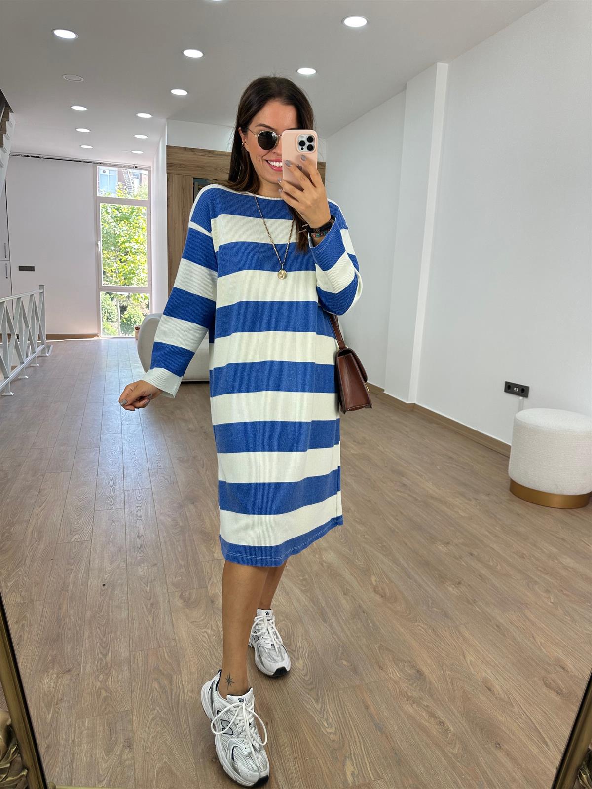 Kalın Çizgili Yumuşacık Dokuda Salaş Elbise- Mavi