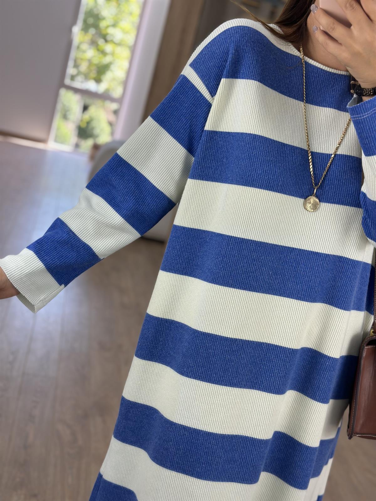 Kalın Çizgili Yumuşacık Dokuda Salaş Elbise- Mavi