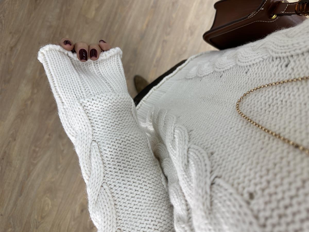 Kalın Saç Örgülü Kazak