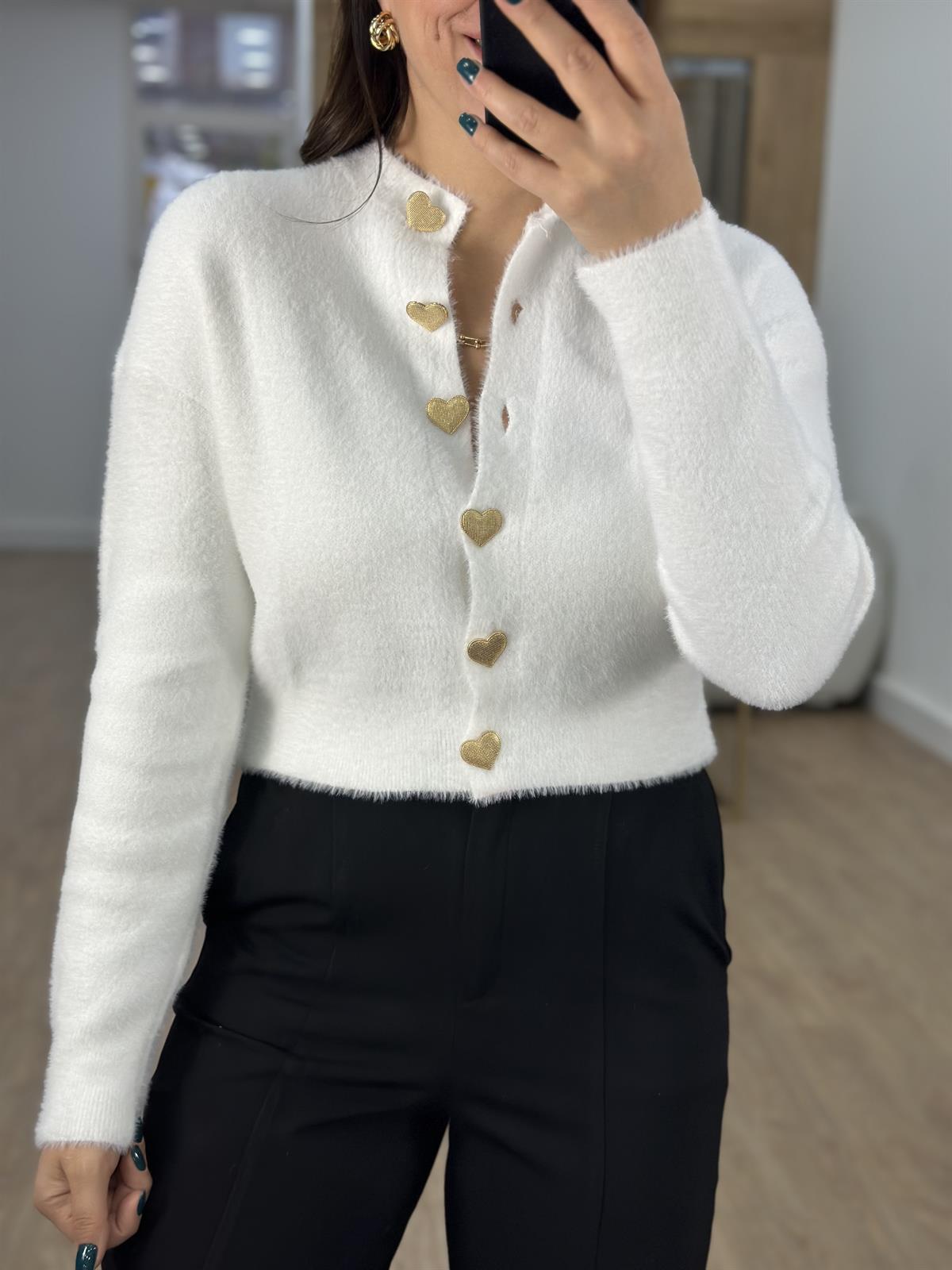 Kalp Düğmeli Yumoş Hırka-Beyaz