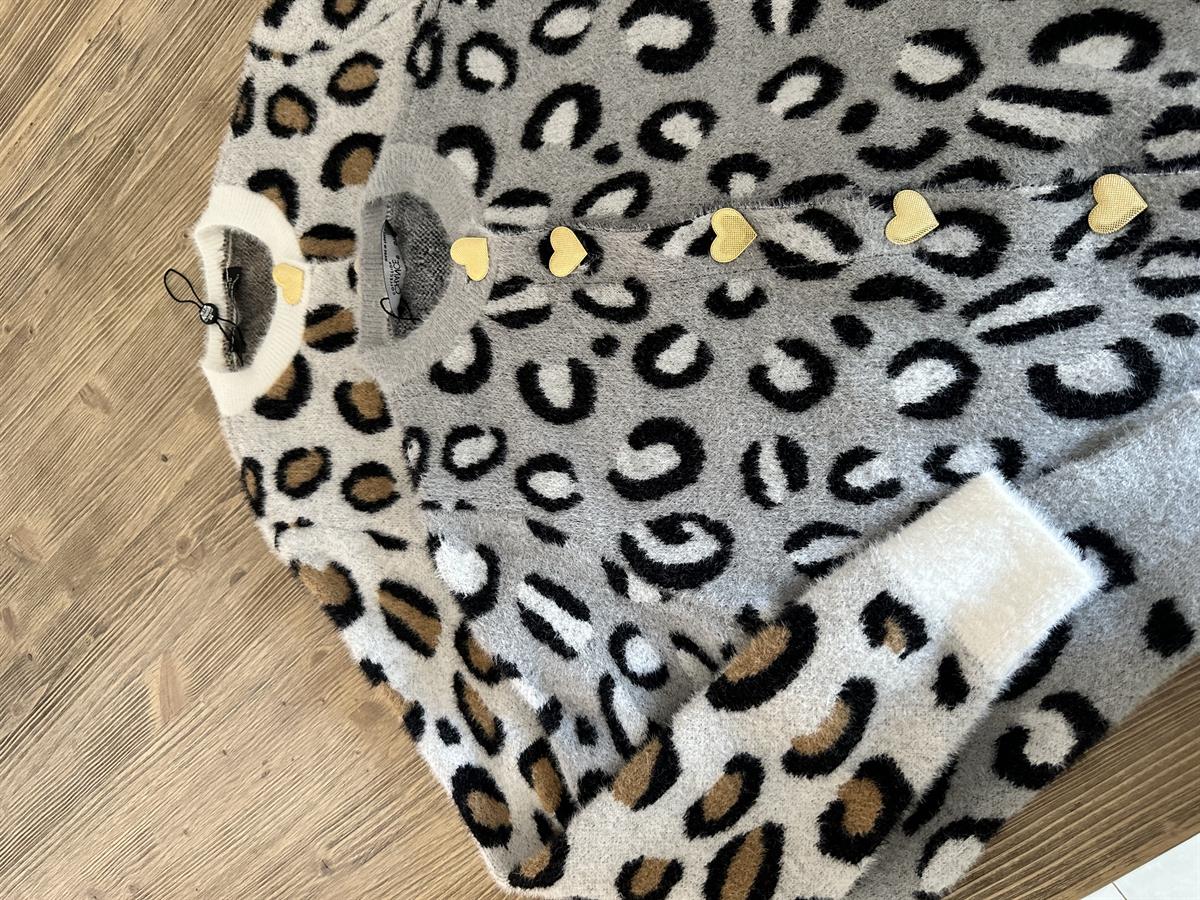 Kalp Düğmeli Yumoş Hırka -Vizon