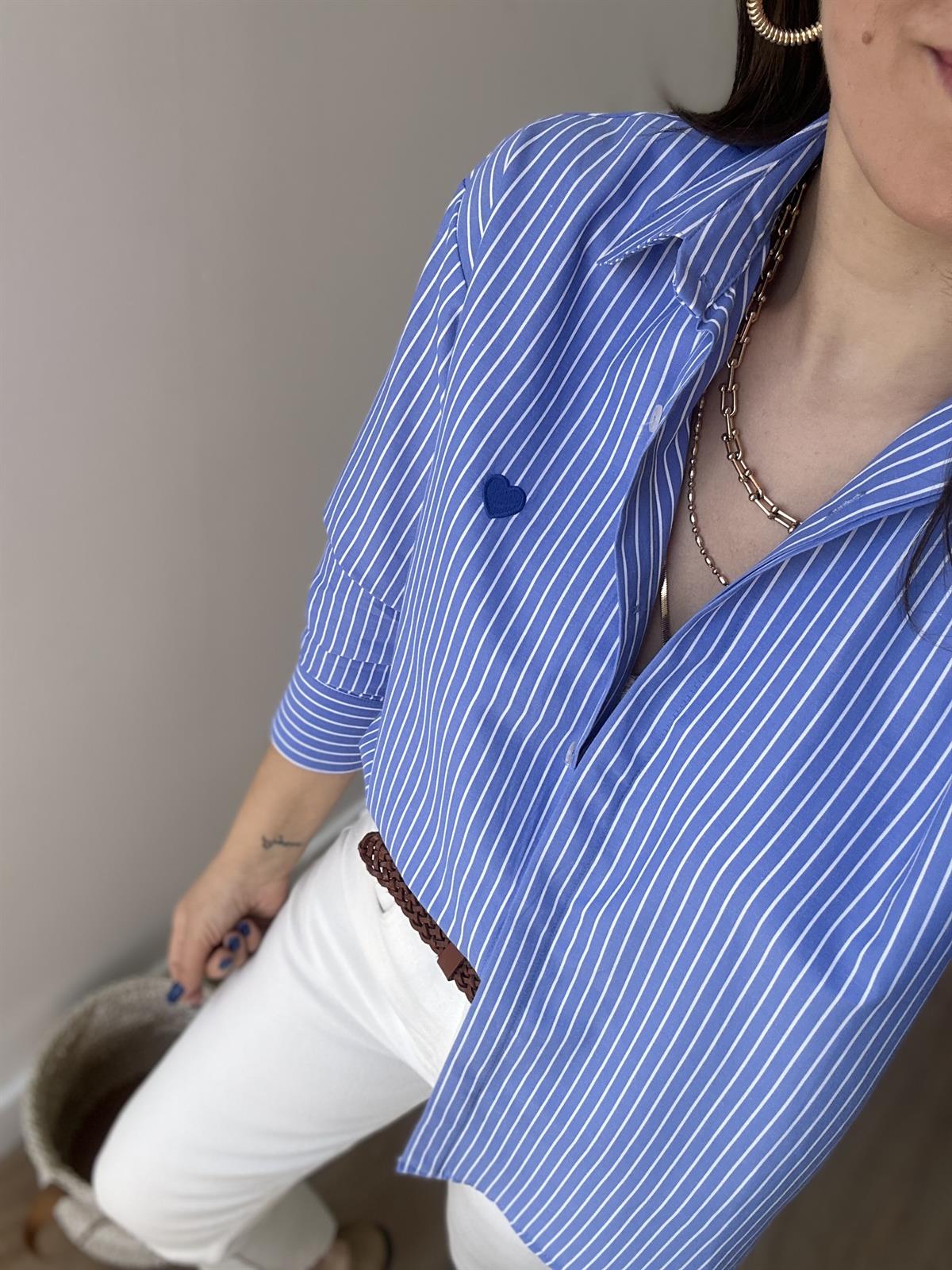 Kalp Nakışlı Çizgili Gömlek-Mavi