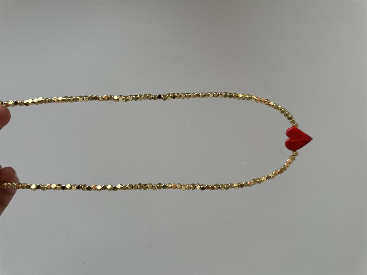 Kalpli Kırmızı Gold Topçuklu Kolye