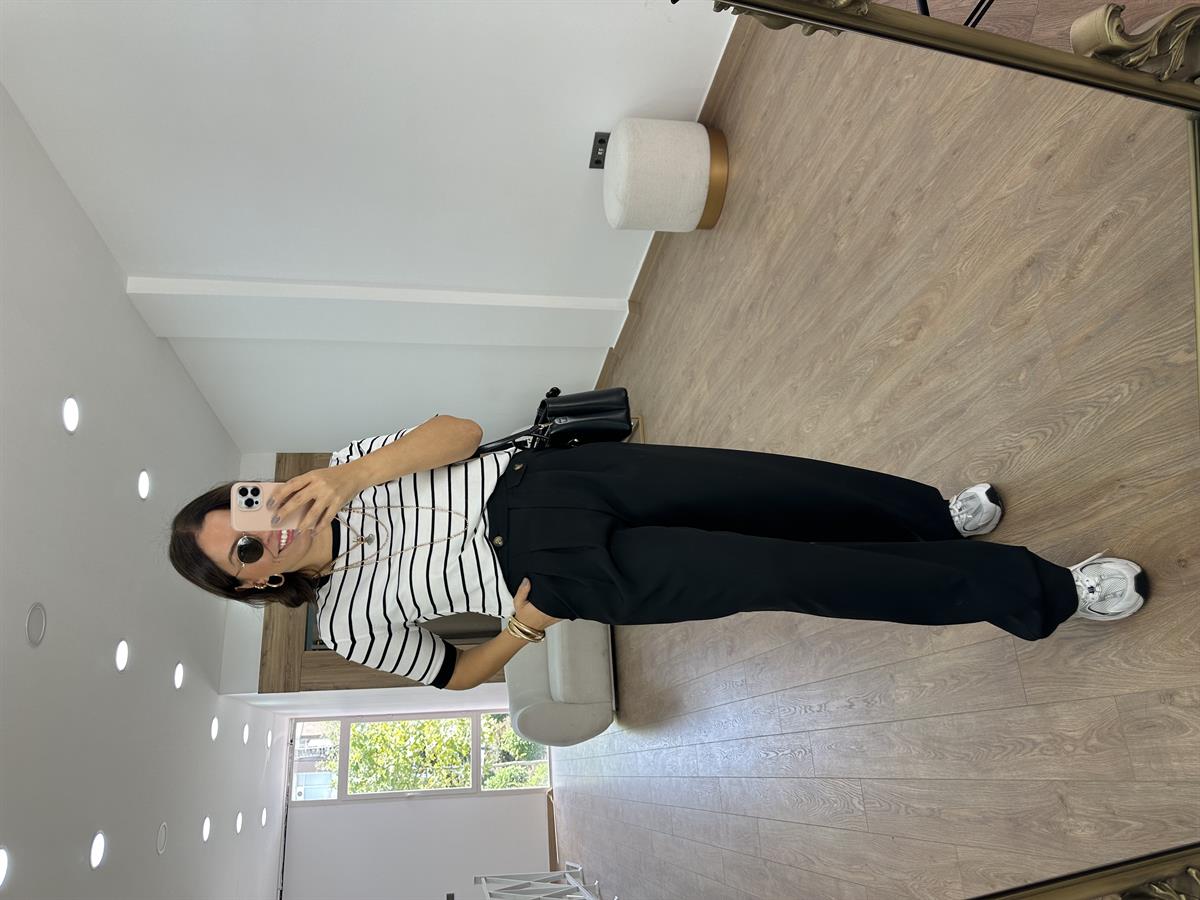 Kapak Cep Detaylı Palazzo Pantolon-Siyah