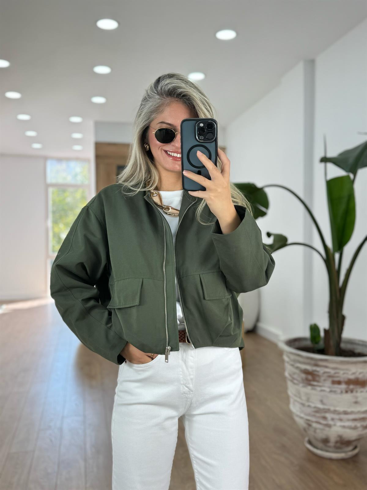 Kapak Cepli Fermuarlı Bomber Ceket - Haki