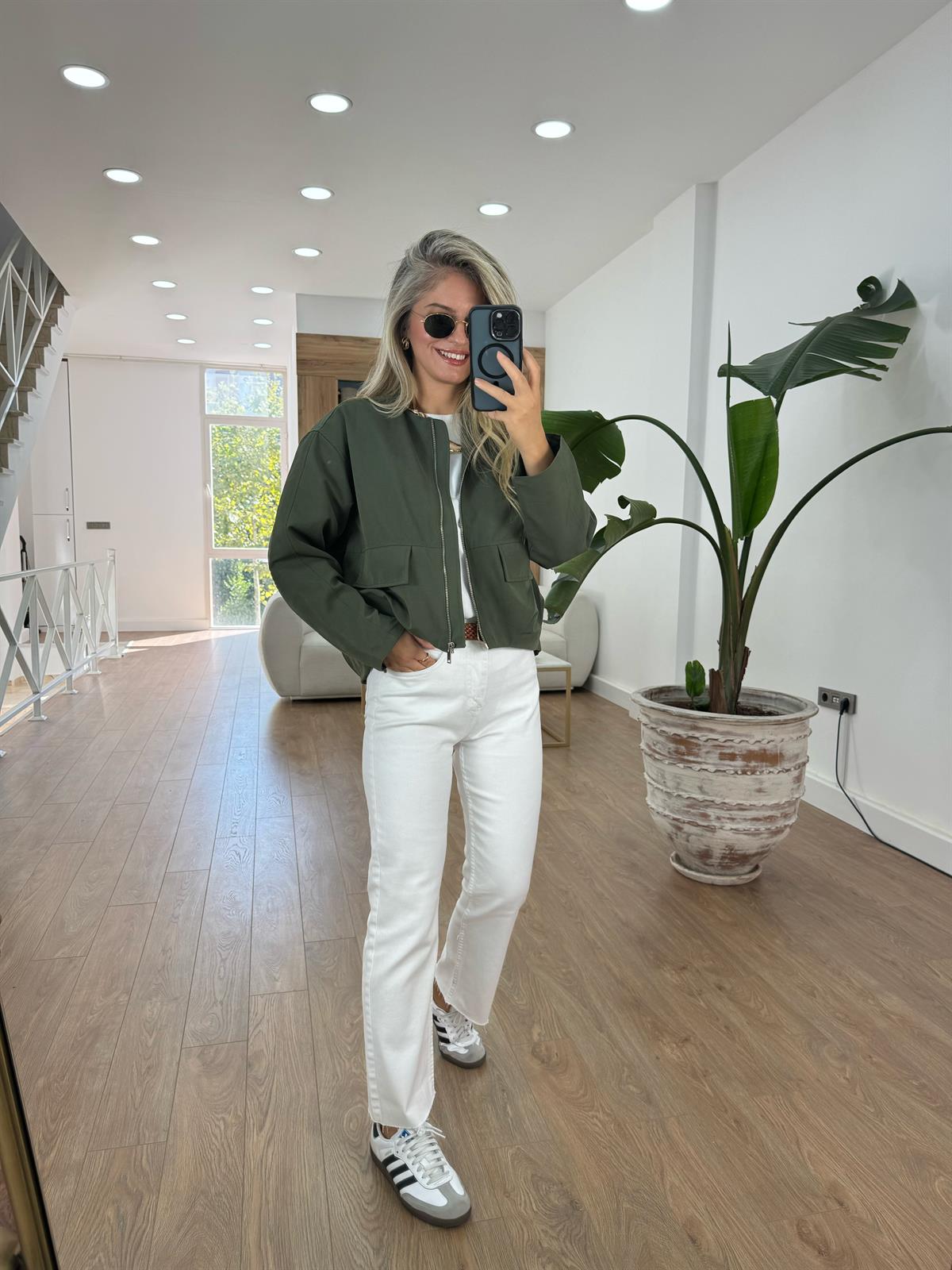 Kapak Cepli Fermuarlı Bomber Ceket - Haki