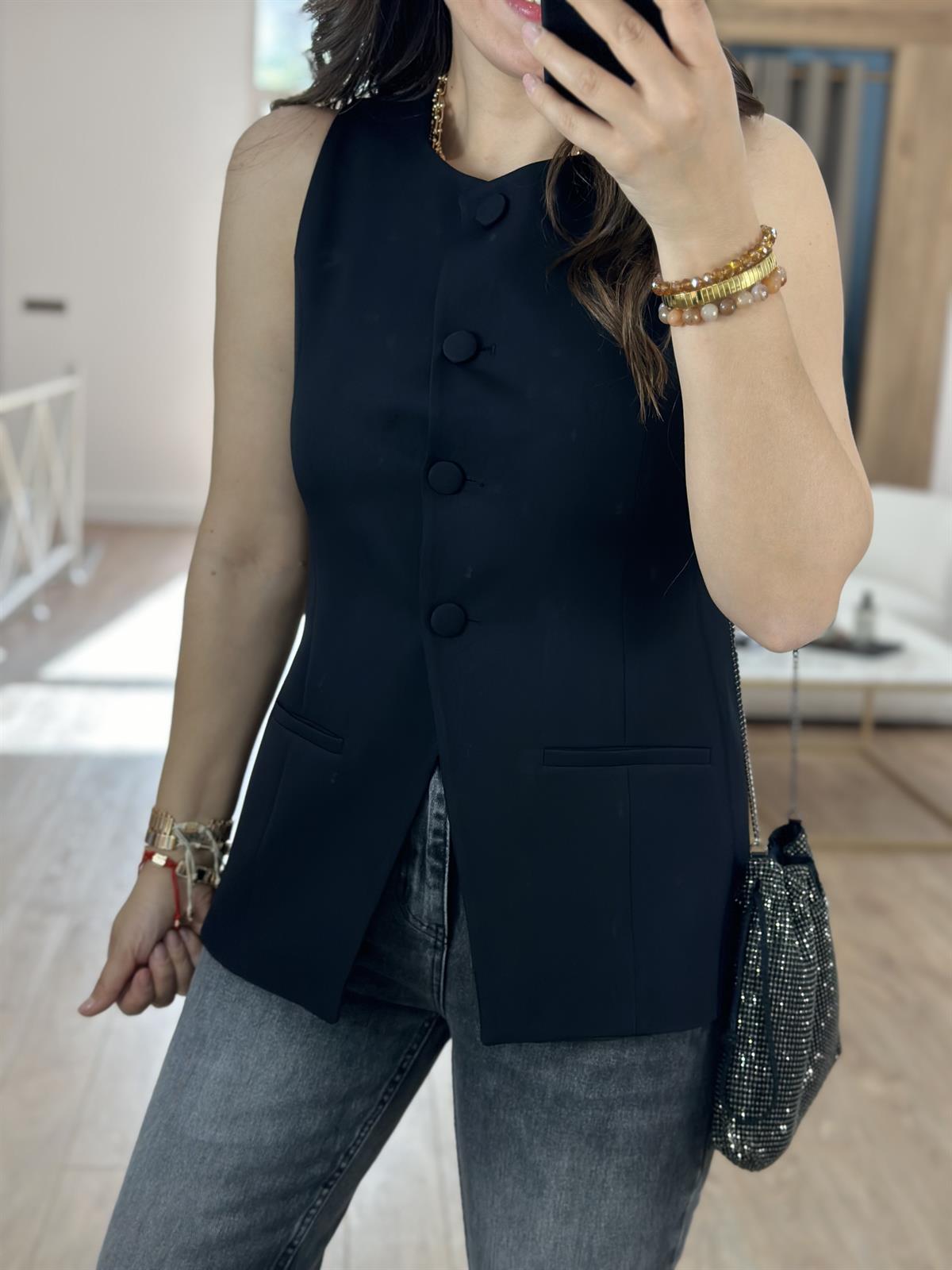 Kaplama Düğmeli Yelek-Siyah