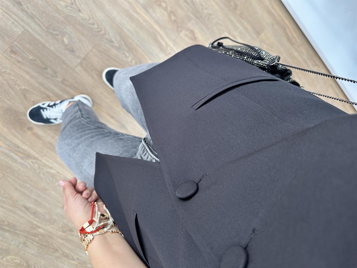 Kaplama Düğmeli Yelek-Siyah