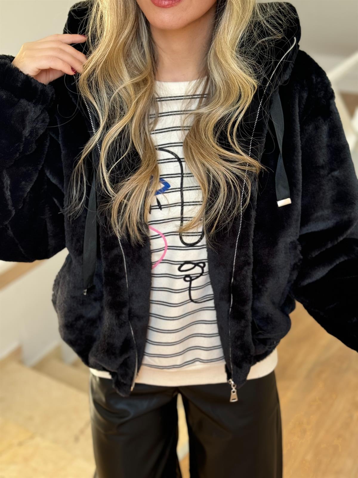 Kapüşonlu Peluş Kürk - Siyah 