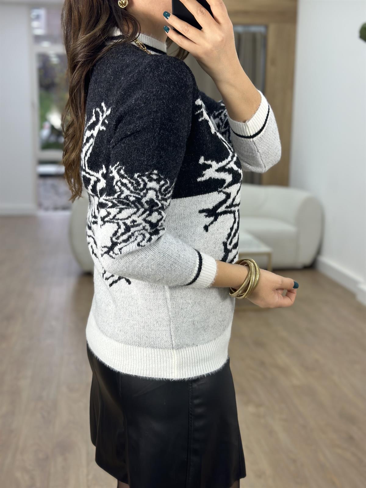 Kar Tanesi Desenli Çift Renk Kazak