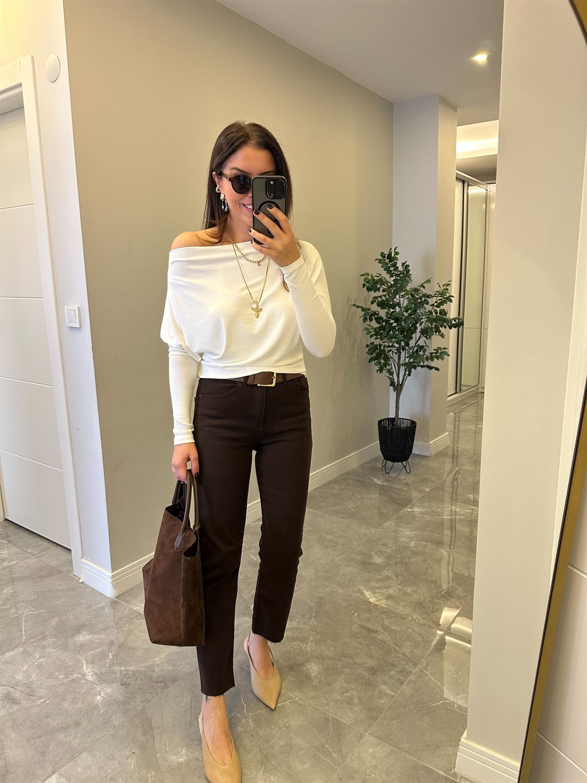 Kayık Yaka Modal Bluz - Ekru