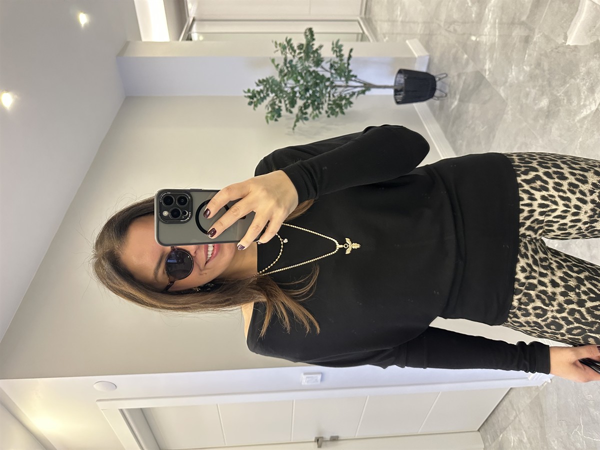 Kayık Yaka Modal Bluz - Siyah