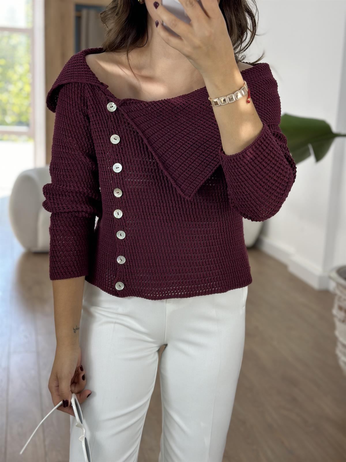 Kayık Yaka Önden Düğmeli Triko Bluz - Bordo