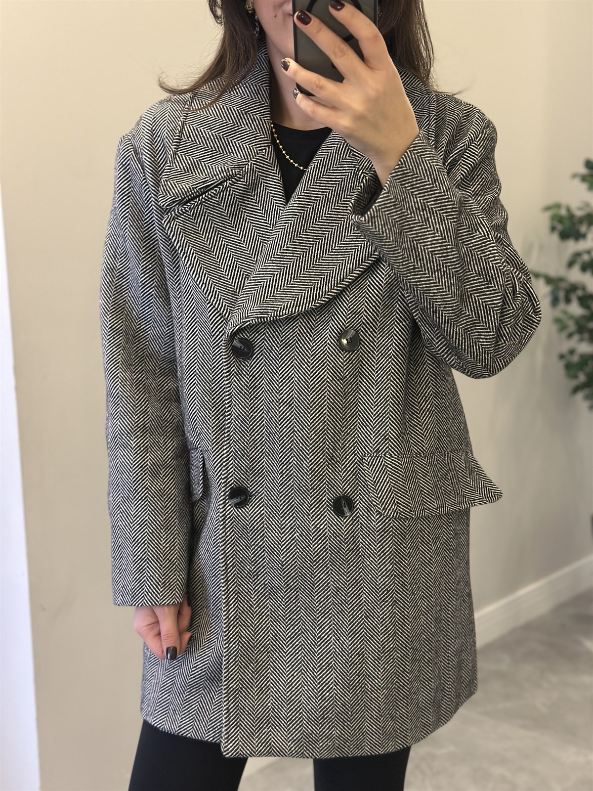 Kazayağı Astarlı Oversize Kaban - Siyah