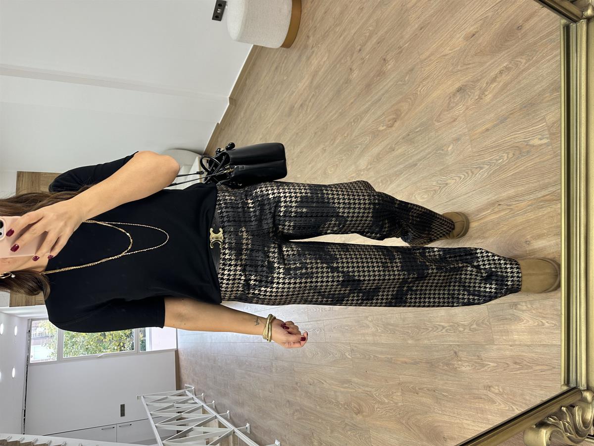 Kazayağı Baskılı Kadife Pantolon