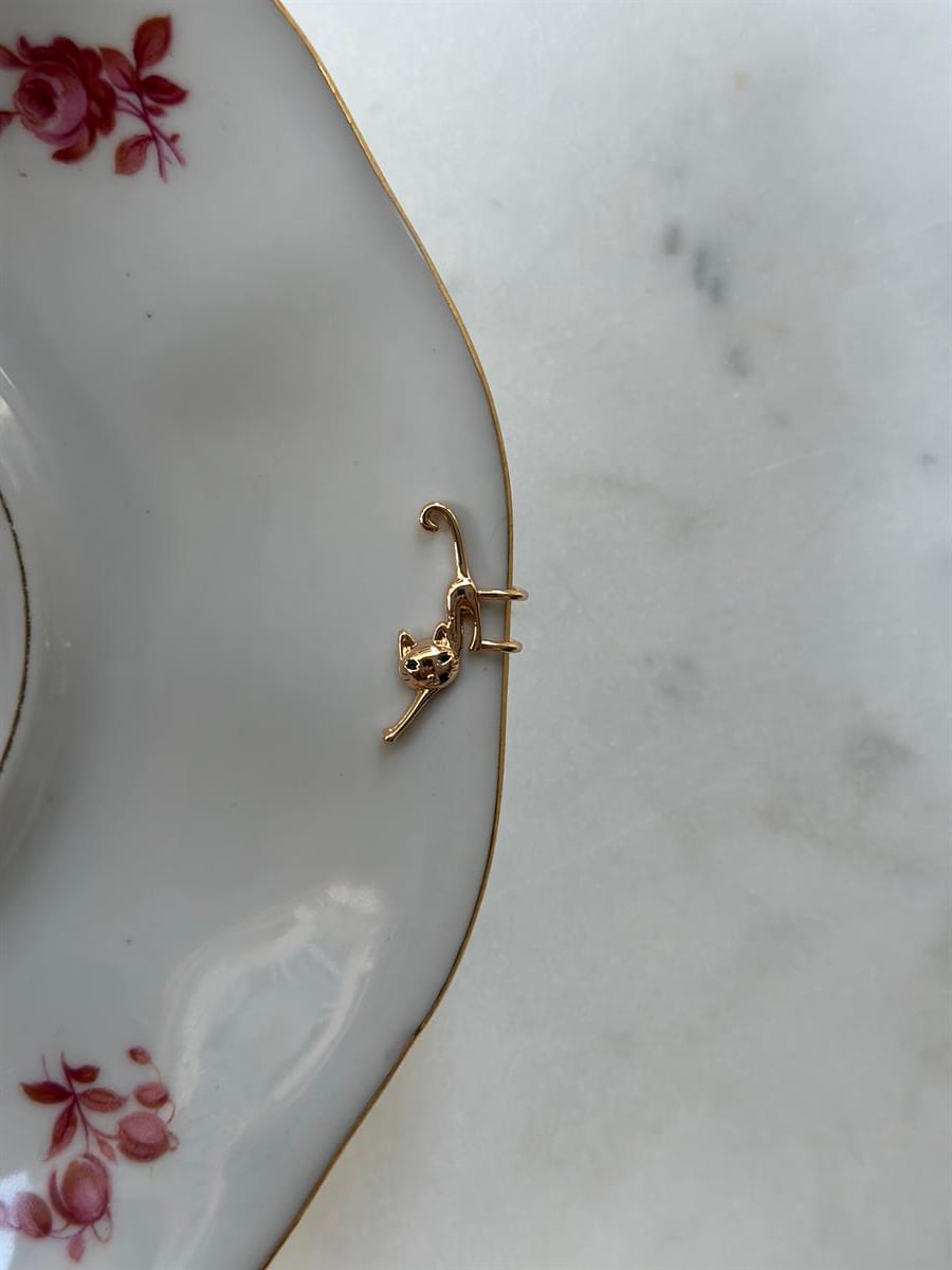 Kedili Gold Kıkırdak Küpe