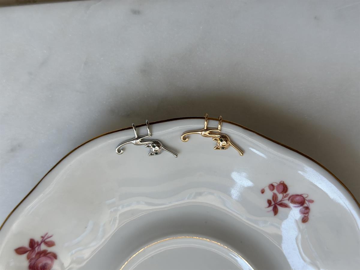Kedili Gold Kıkırdak Küpe