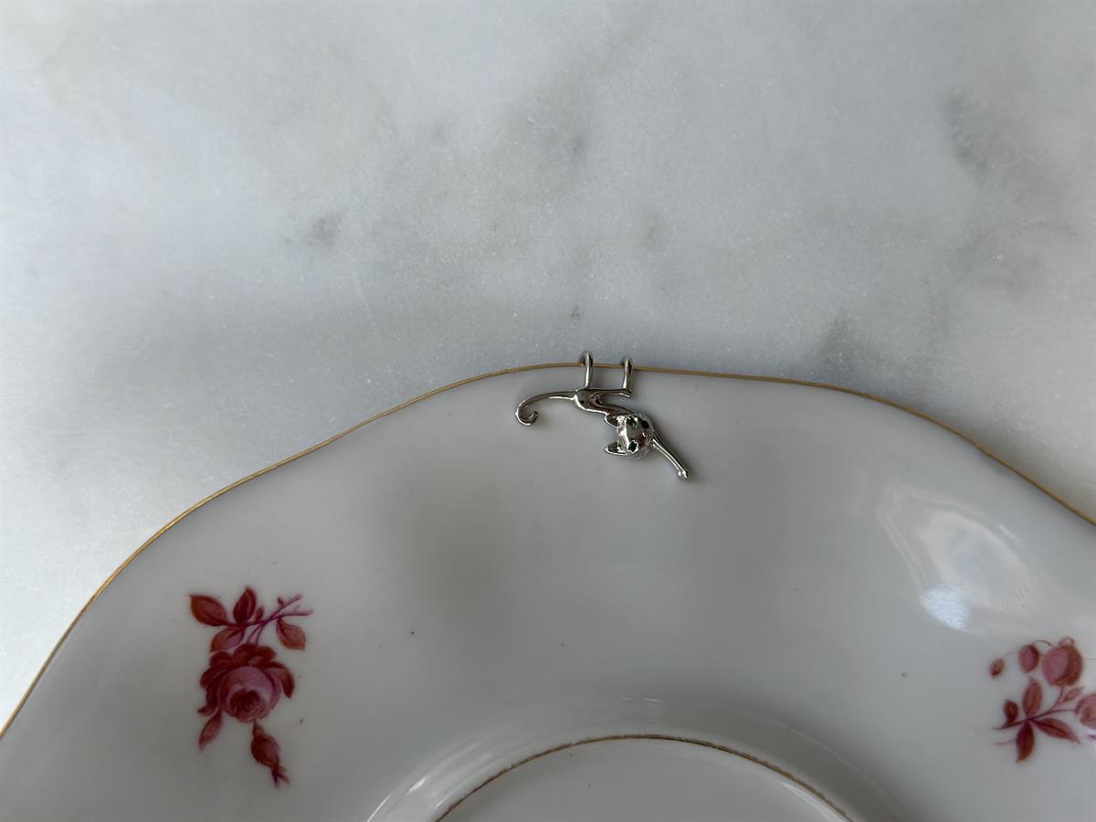 Kedili Silver Kıkırdak Küpe