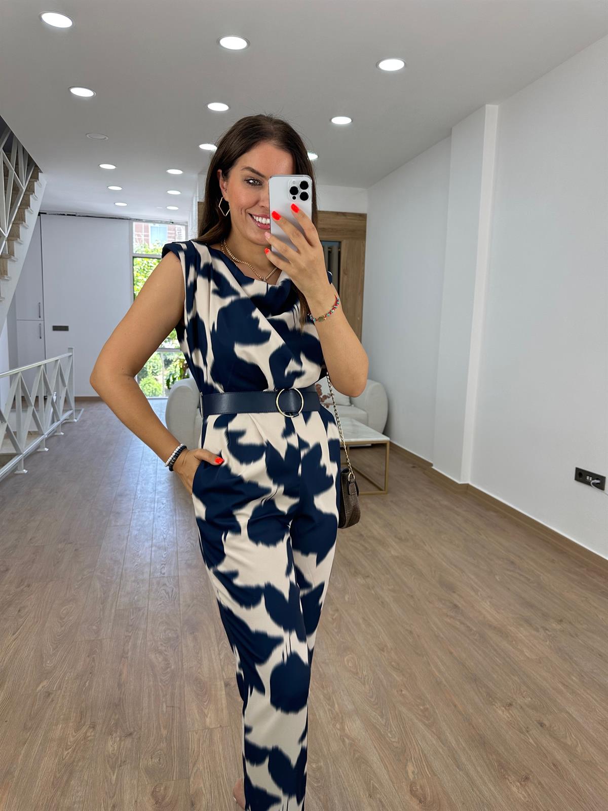 Kemerli Vatkalı Saten Tulum-Lacivert