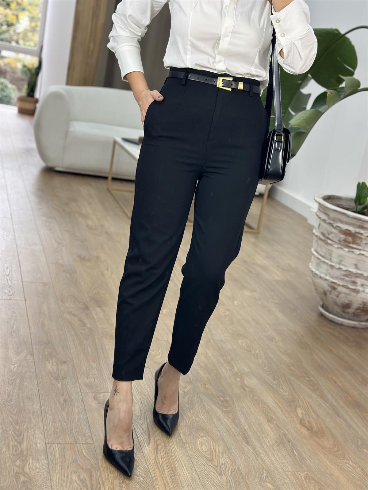 Dilvin Kemerli Yüksek Bel Pantolon - Siyah