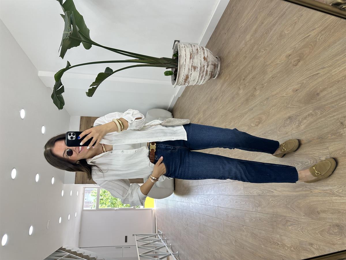 Kendinden Çizgili Gömlek-Beyaz