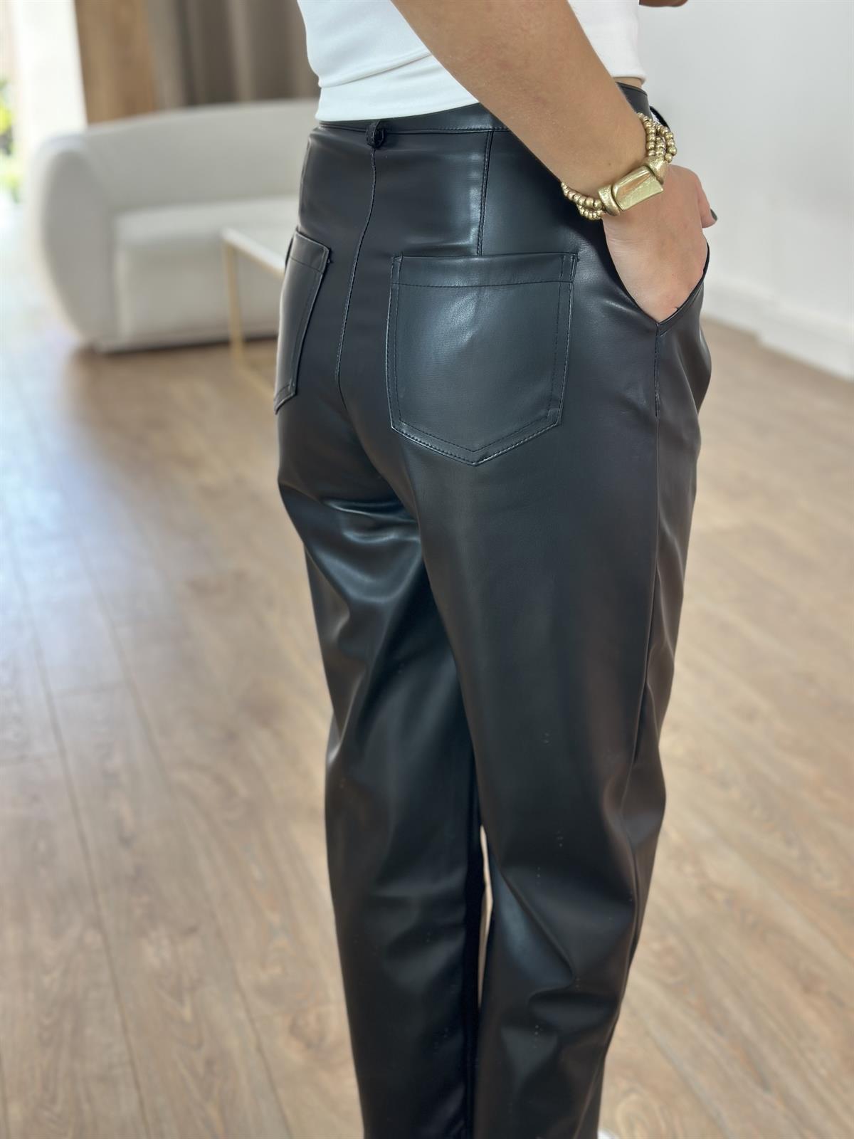 Kendinden Kemerli Deri Pantolon - Siyah