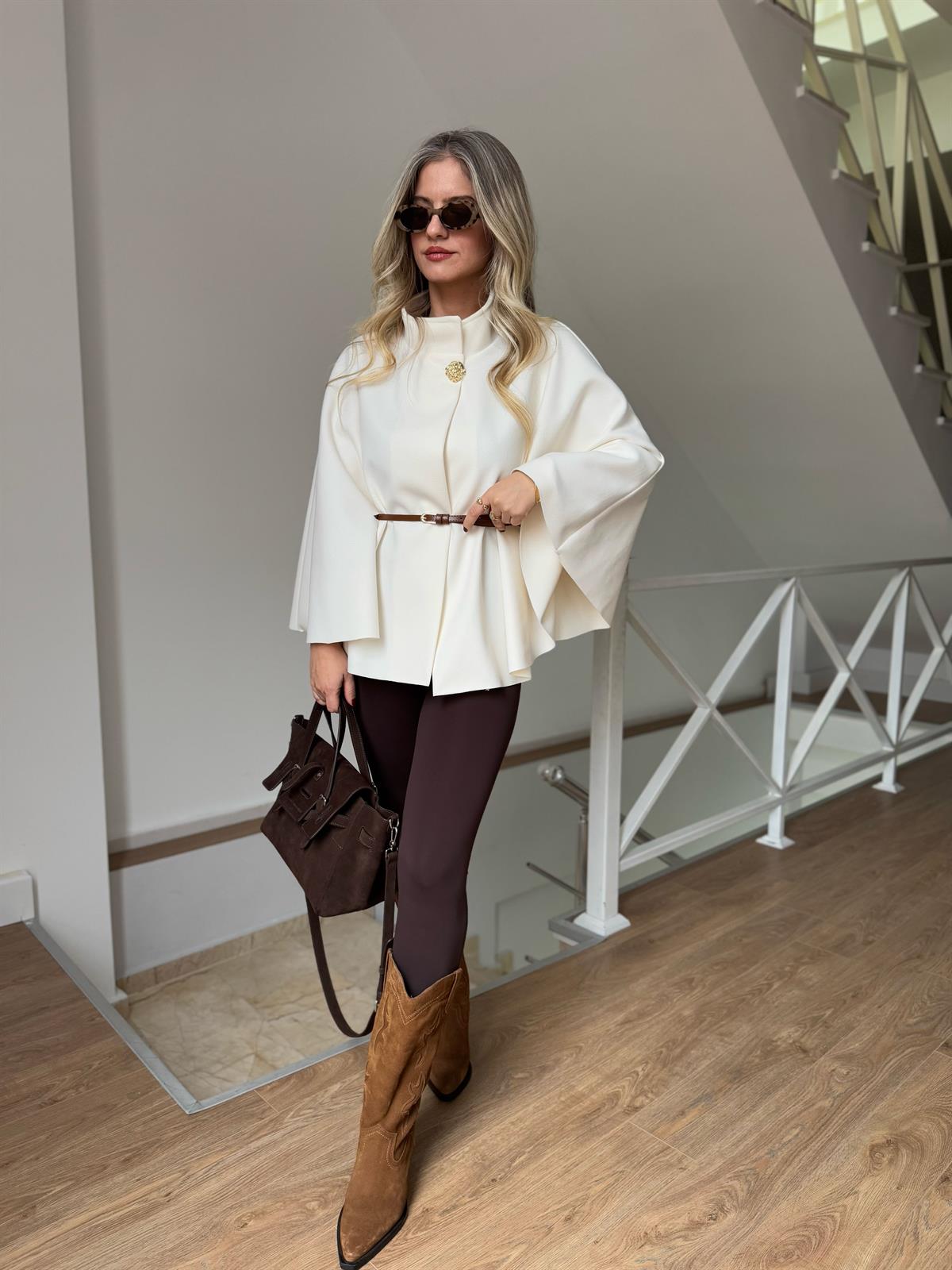 Kendinden Kemerli Kaşe Pelerin - Ekru