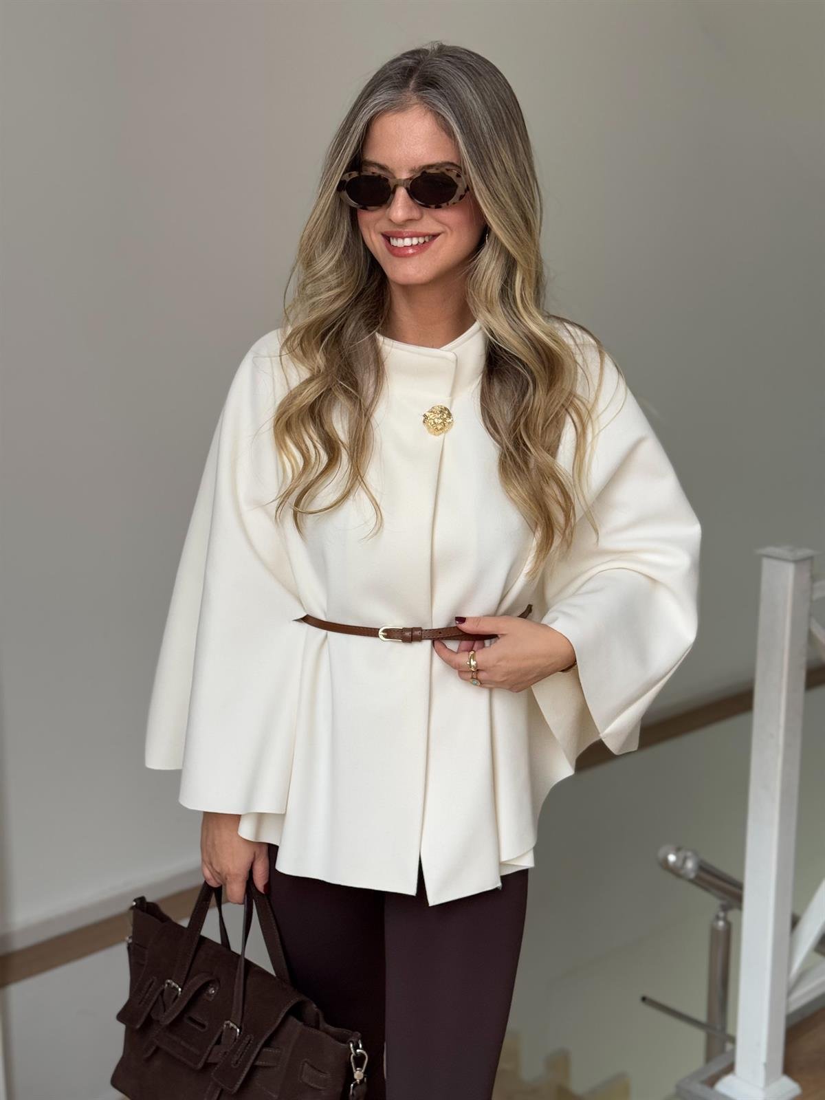 Kendinden Kemerli Kaşe Pelerin - Ekru