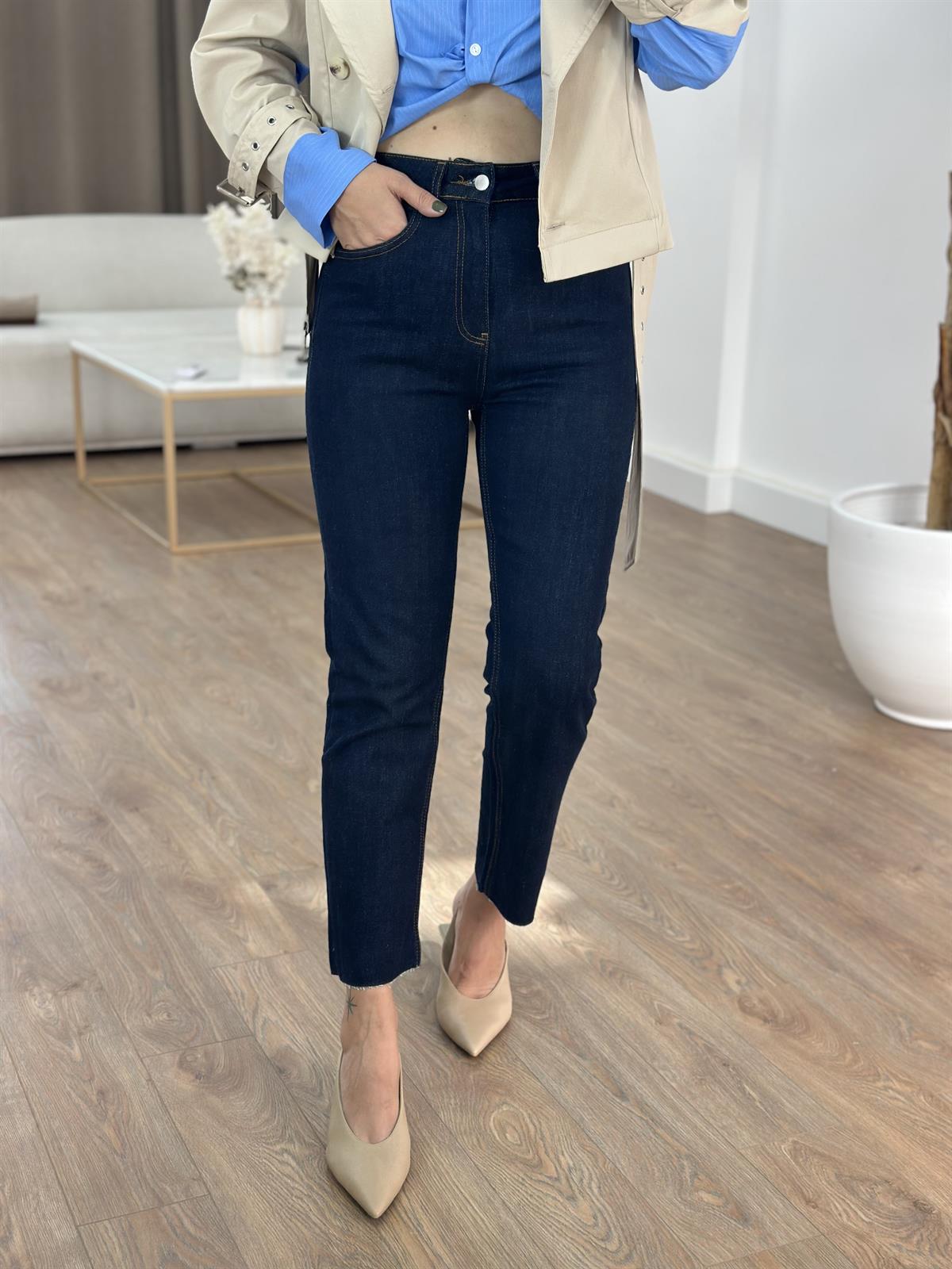 Kesik Paça Taba Dikişli Likralı Jean 