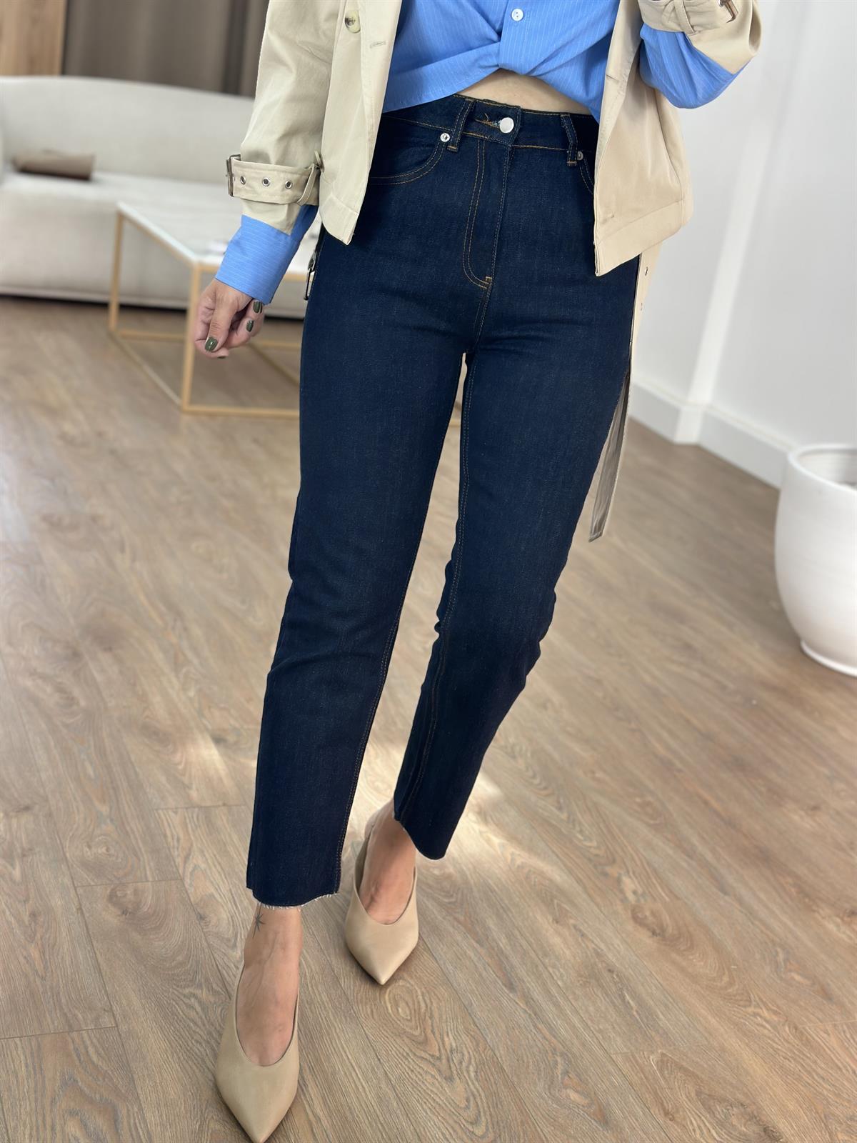 Kesik Paça Taba Dikişli Likralı Jean 