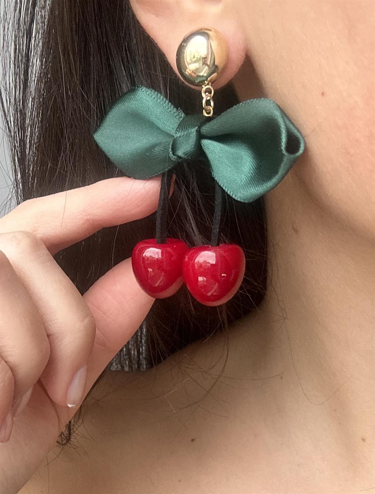 Kirazlı Fiyonk Detay Küpe 5,5cm