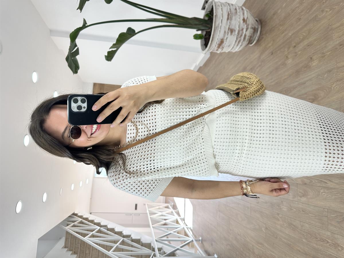 Kısa Kol Ajurlu Etekli Takım-Ekru