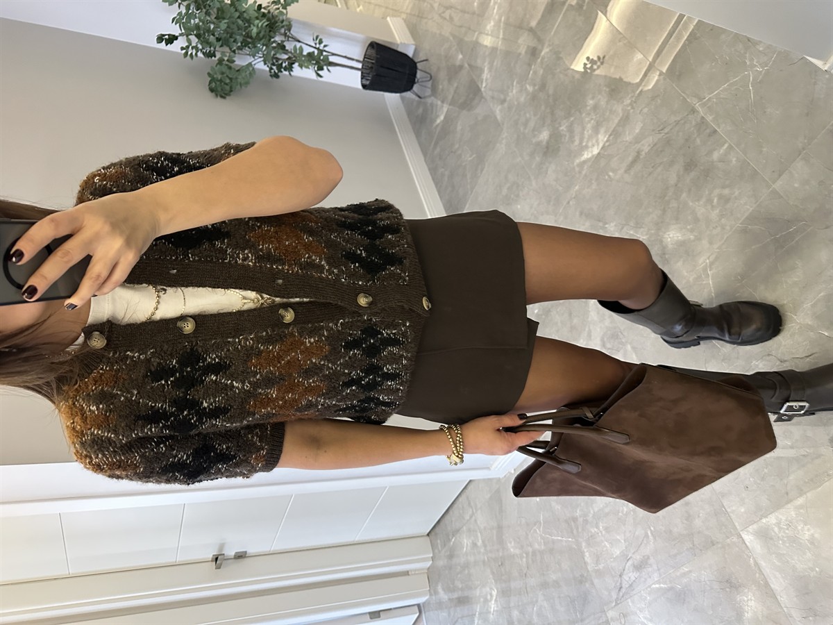 Kısa Kollu Baklava Desen Triko Hırka 