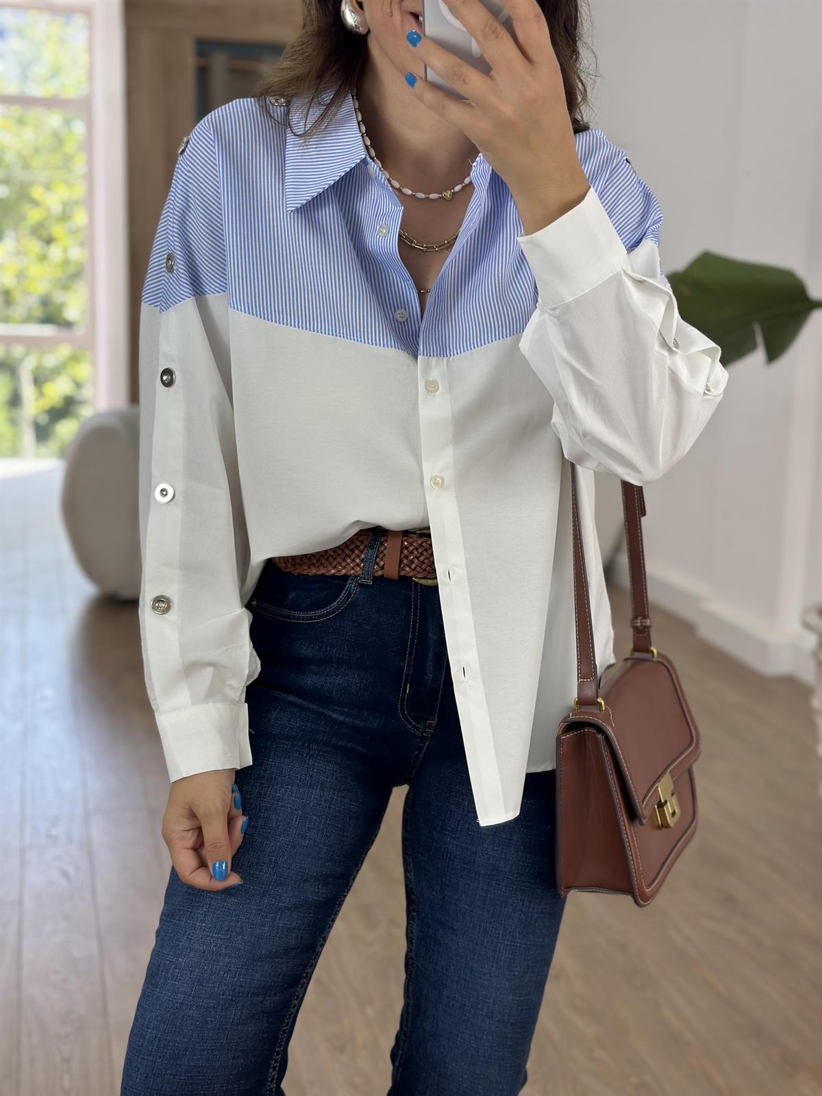 Kolları Düğme Detaylı Çizgili Gömlek 