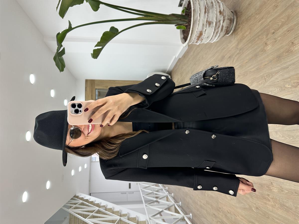 Kolları Düğmeli Tasarım Ceket-Siyah