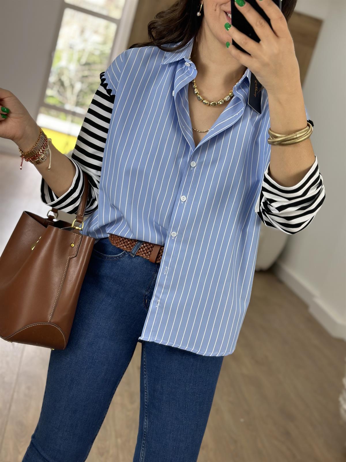 Kolları Nakışlı Çizgili Gömlek