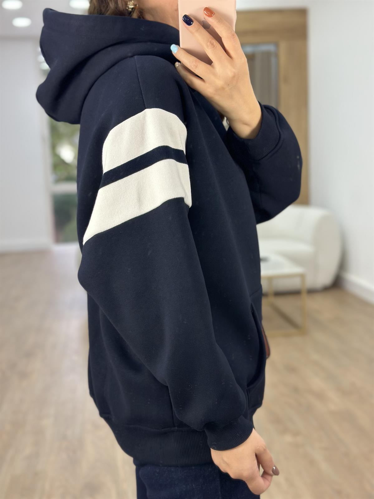 Kolları Triko Detaylı Sweatshirt