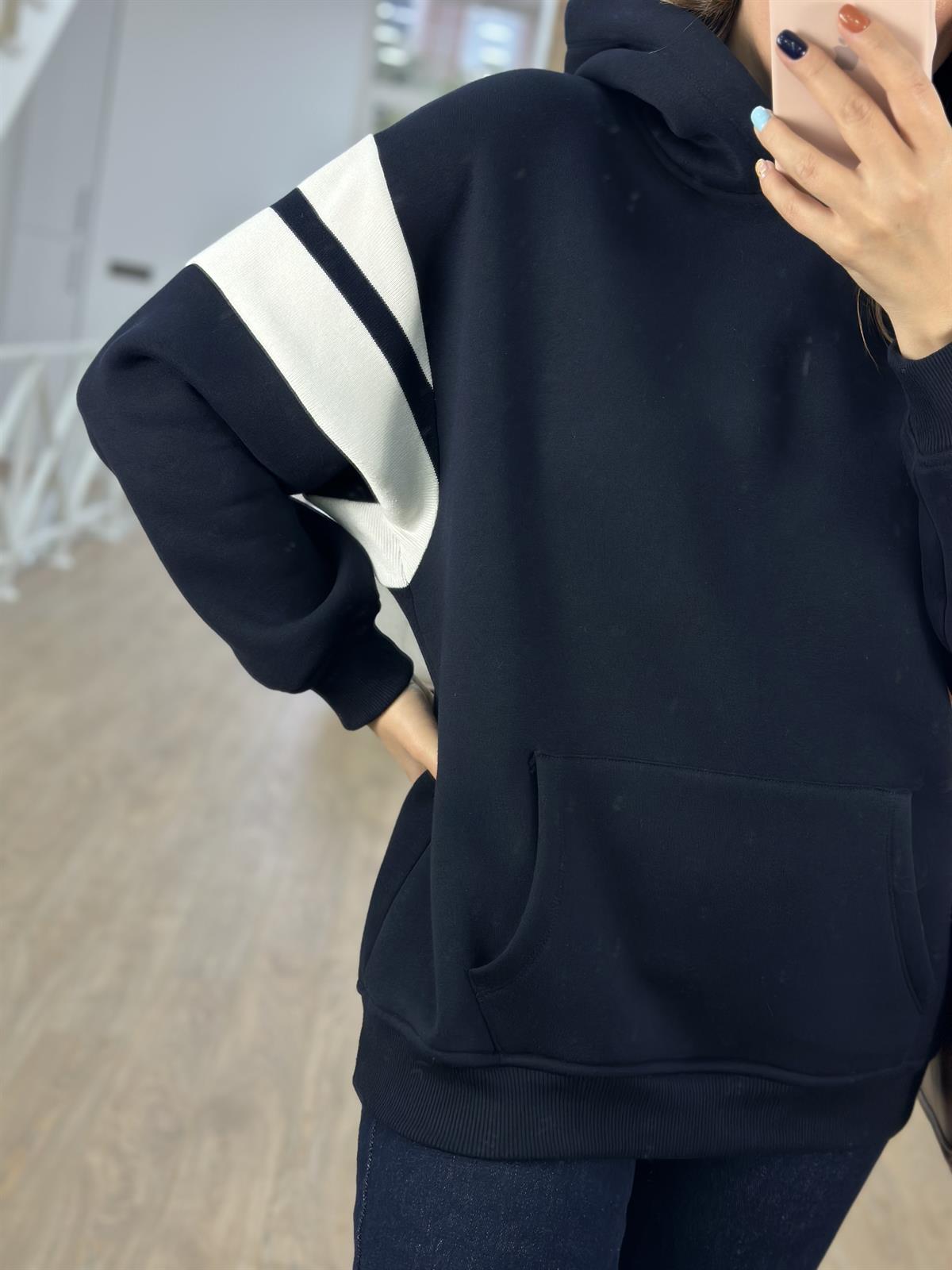 Kolları Triko Detaylı Sweatshirt