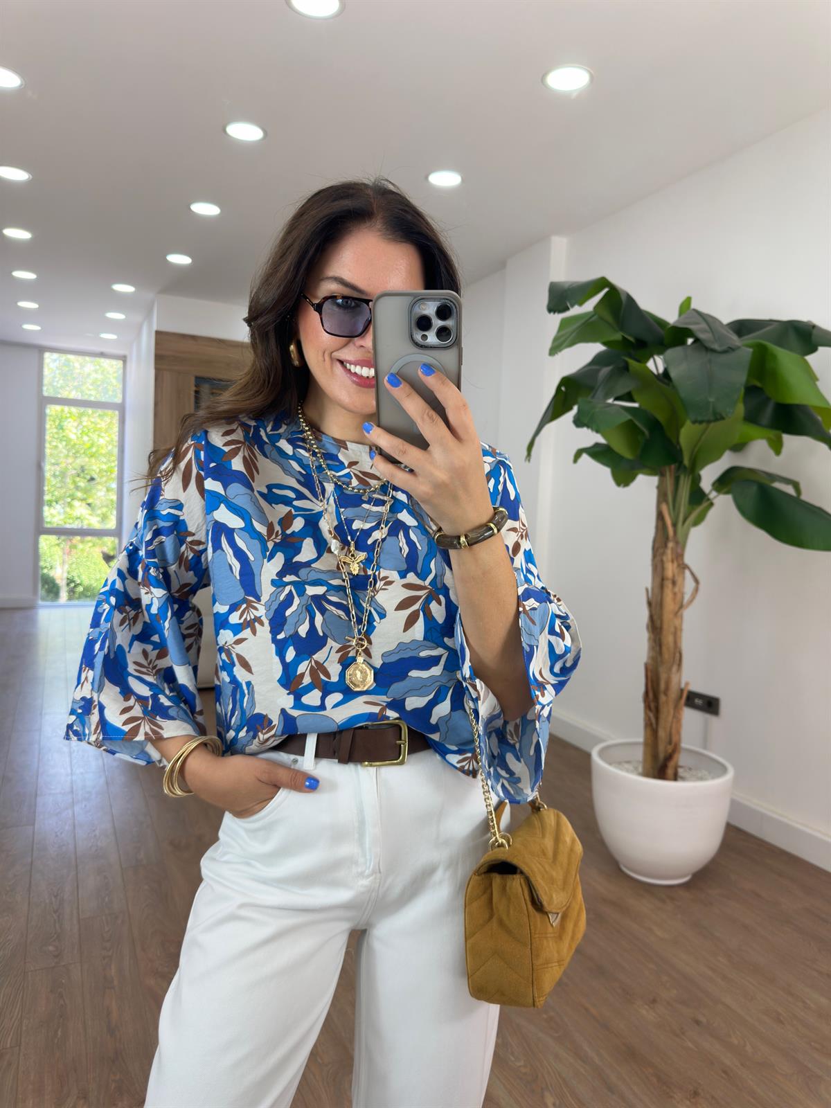 Kolları Volanlı Tensel Bluz 