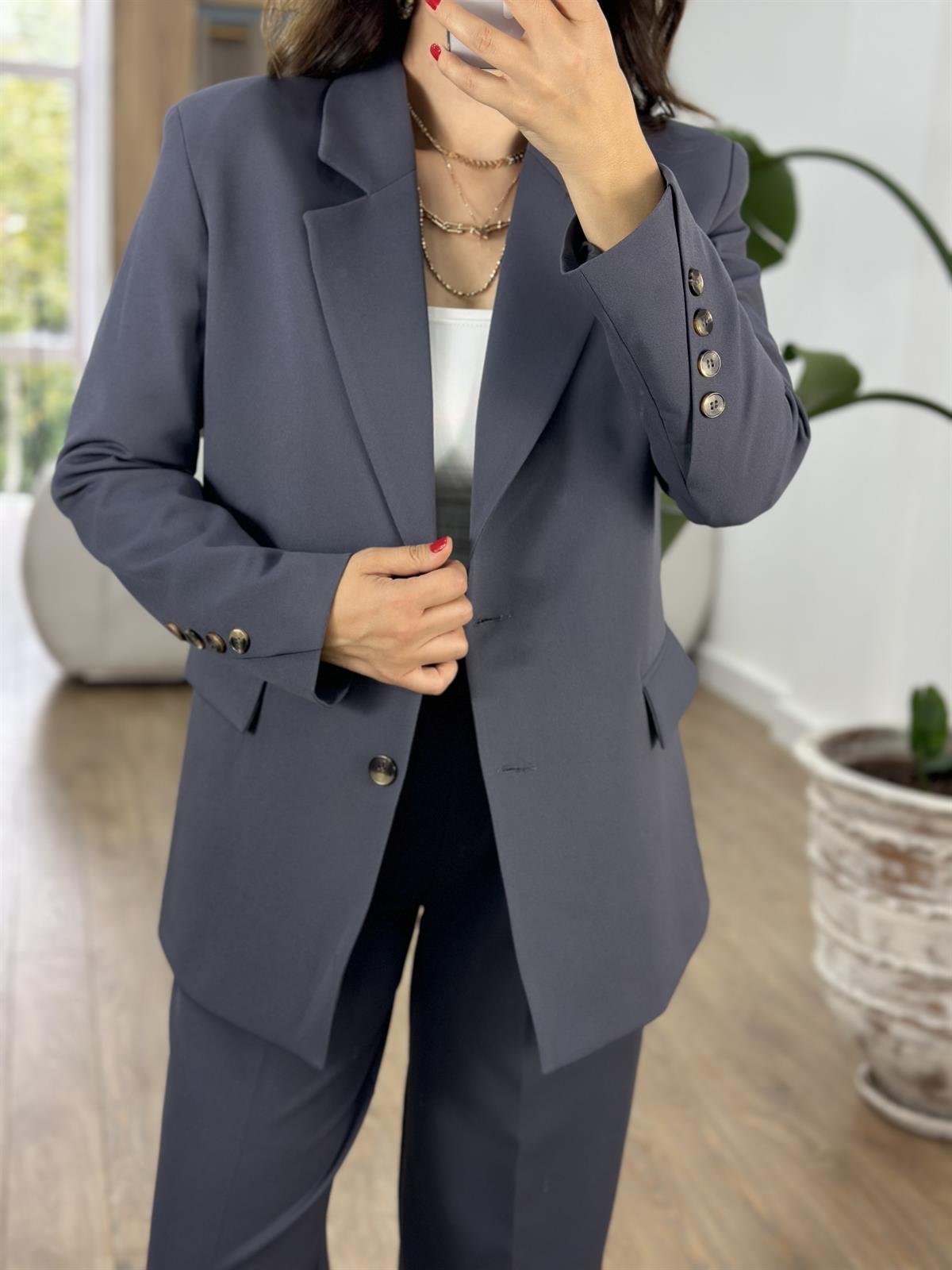 Kolu Düğme Detaylı Tasarım Ceket - Füme