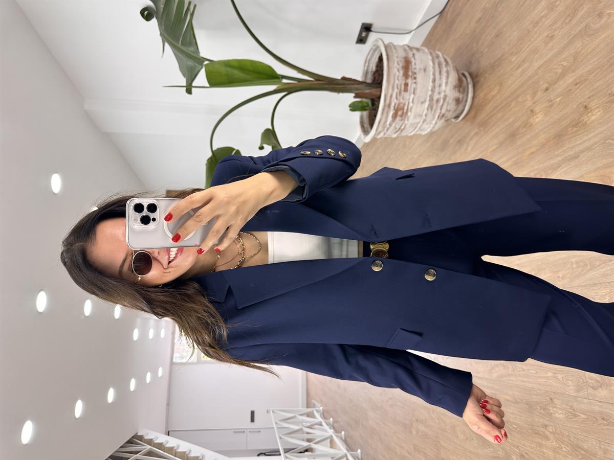 Kolu Düğme Detaylı Tasarım Ceket - Lacivert