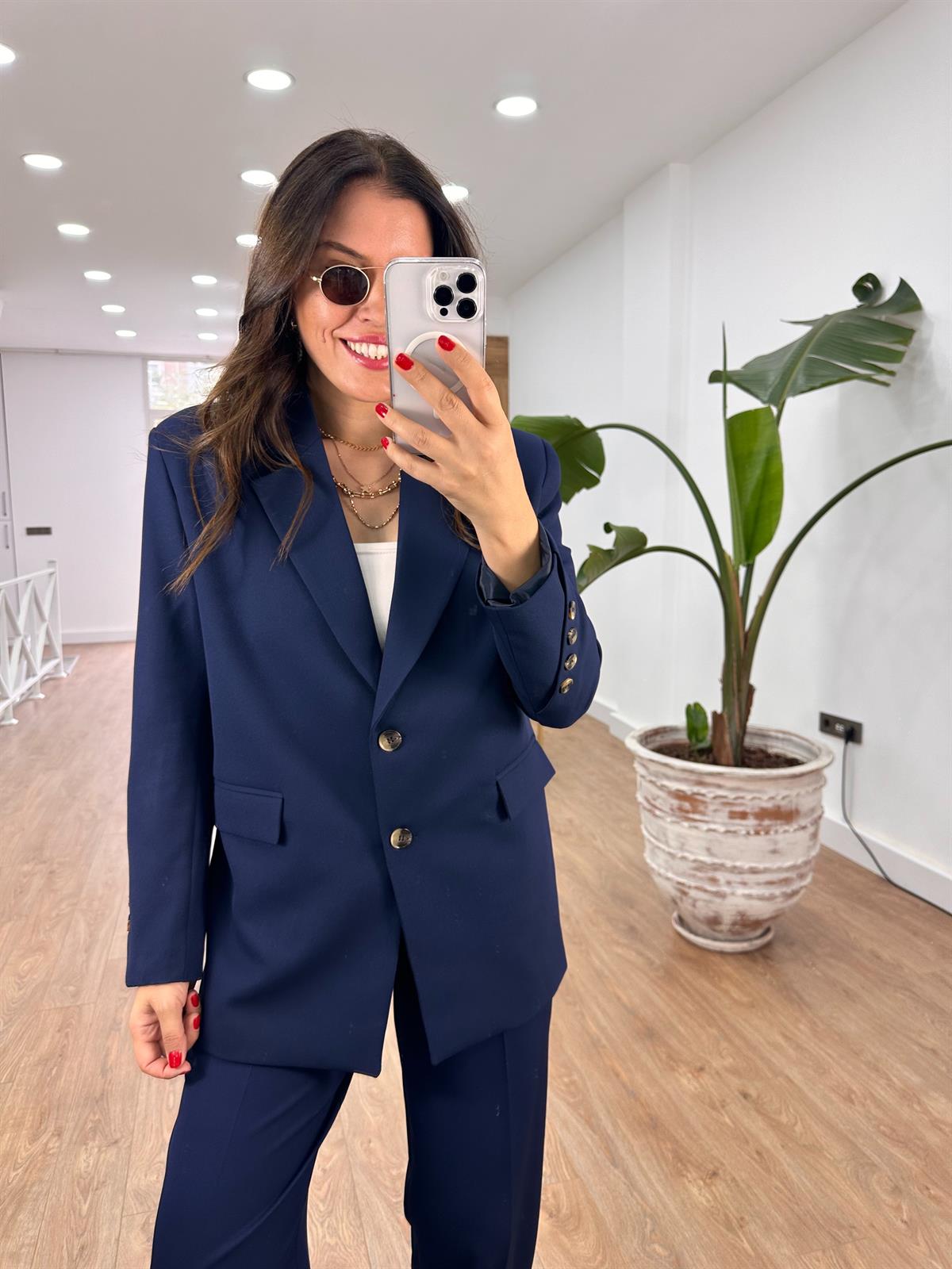 Kolu Düğme Detaylı Tasarım Ceket - Lacivert