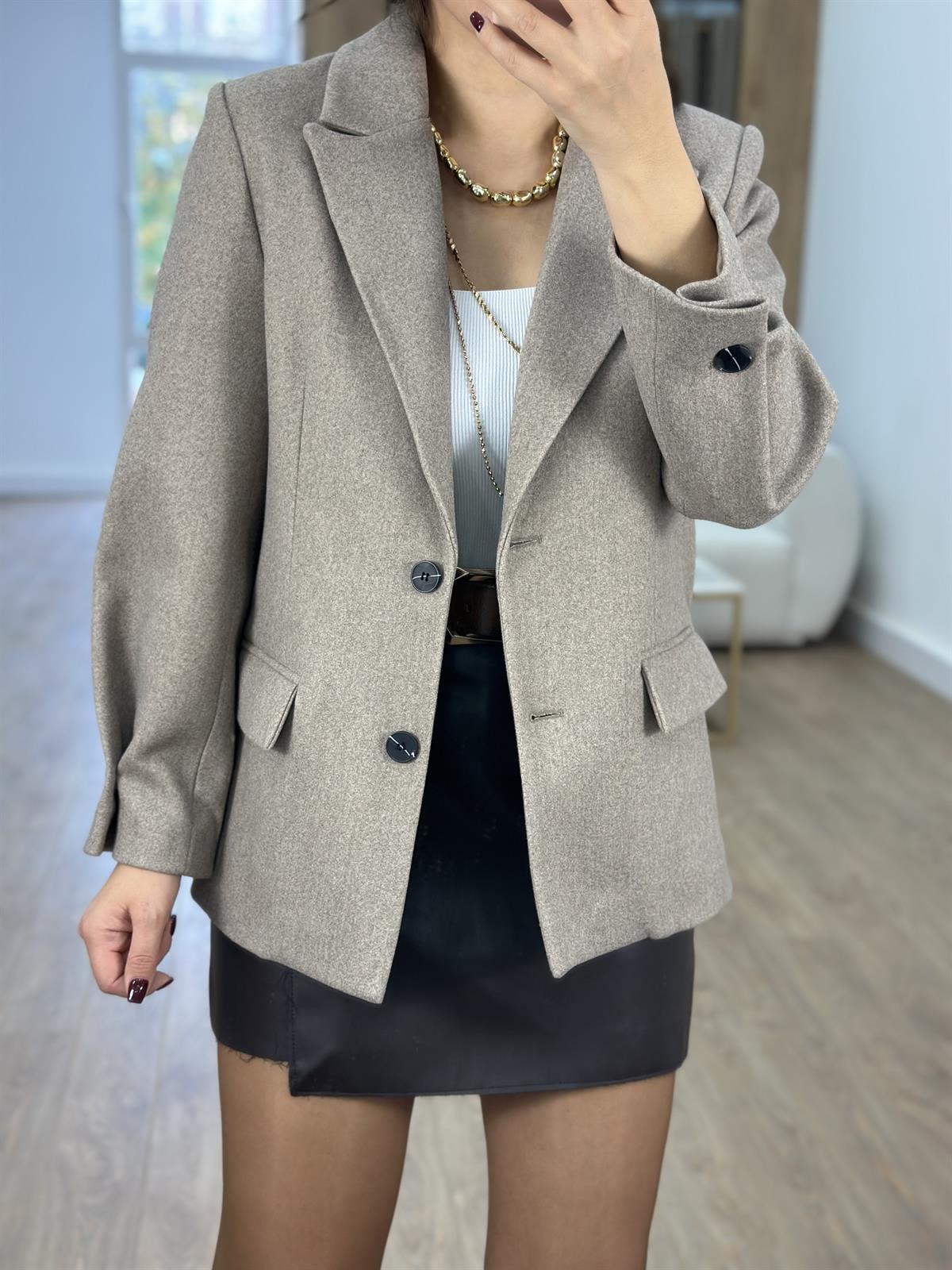 Kolu Düğmeli Kaşe Ceket-Vizon