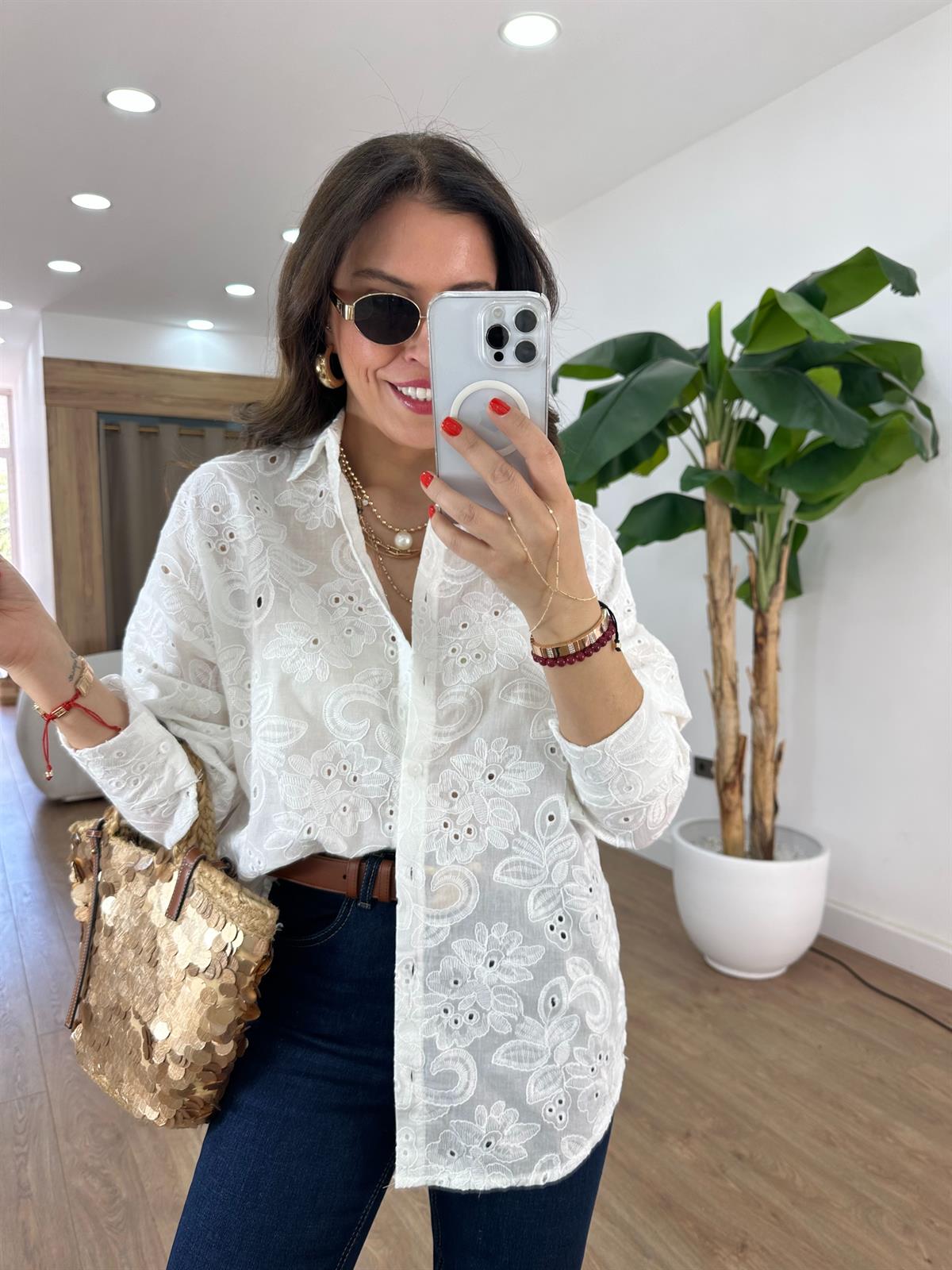 Komple Fisto Detaylı Gömlek 