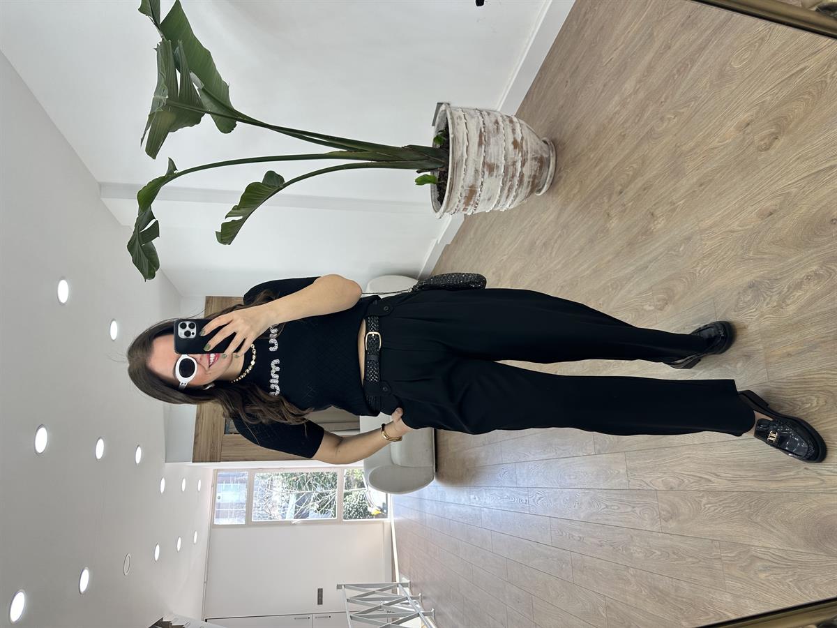 Köprü Detaylı Çift Pileli Pantolon-Siyah