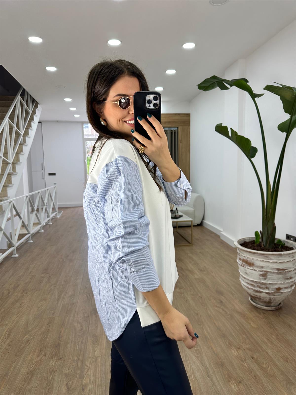 Krinkıl Kumaş Detaylı Sweatshirt