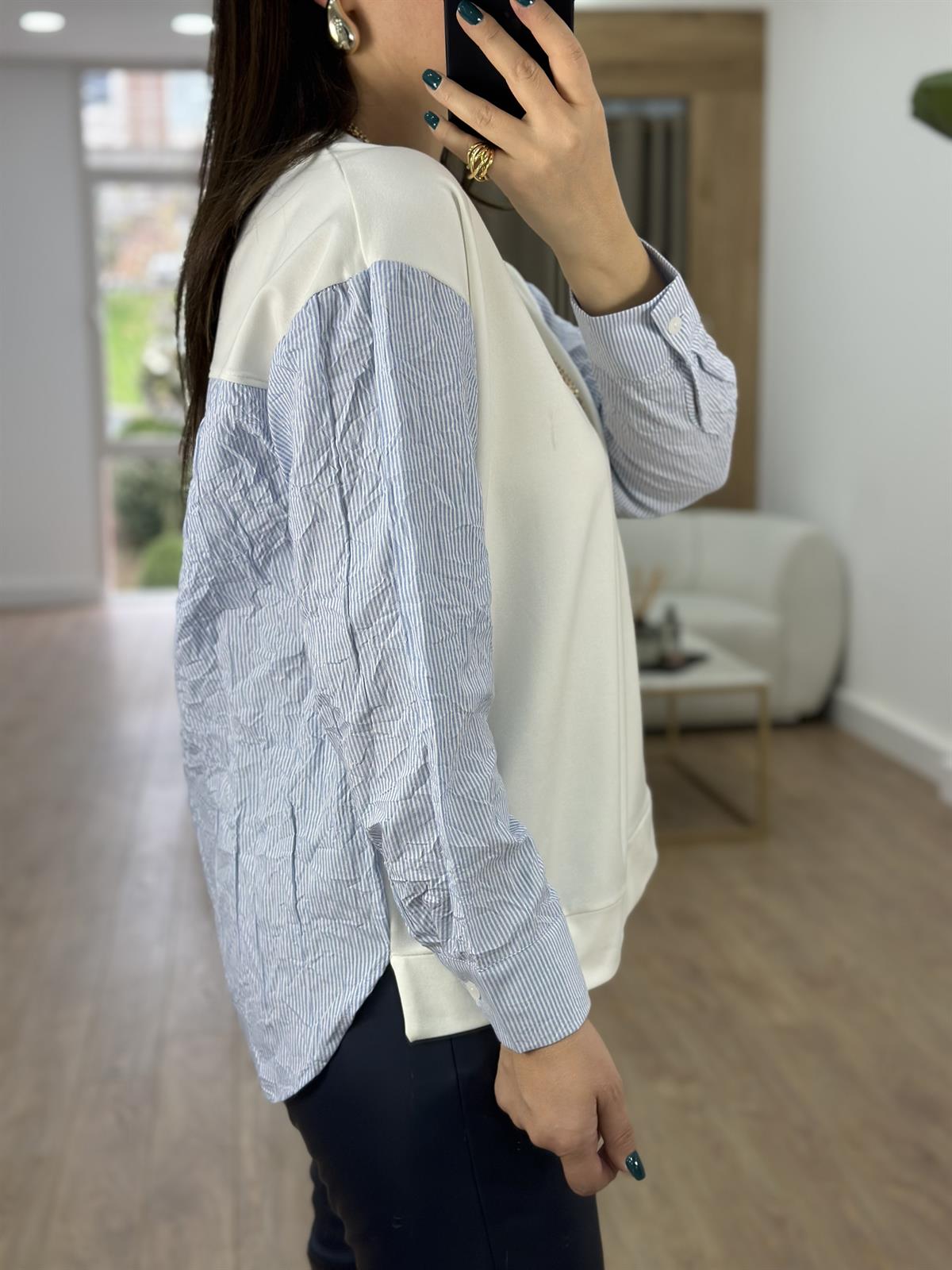 Krinkıl Kumaş Detaylı Sweatshirt