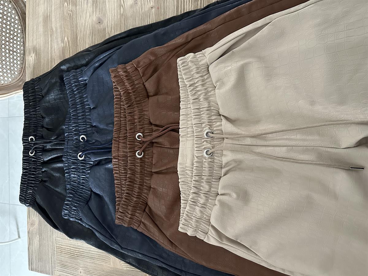 Krokodil Desen Beli Bağcıklı Deri Pantolon-Lacivert