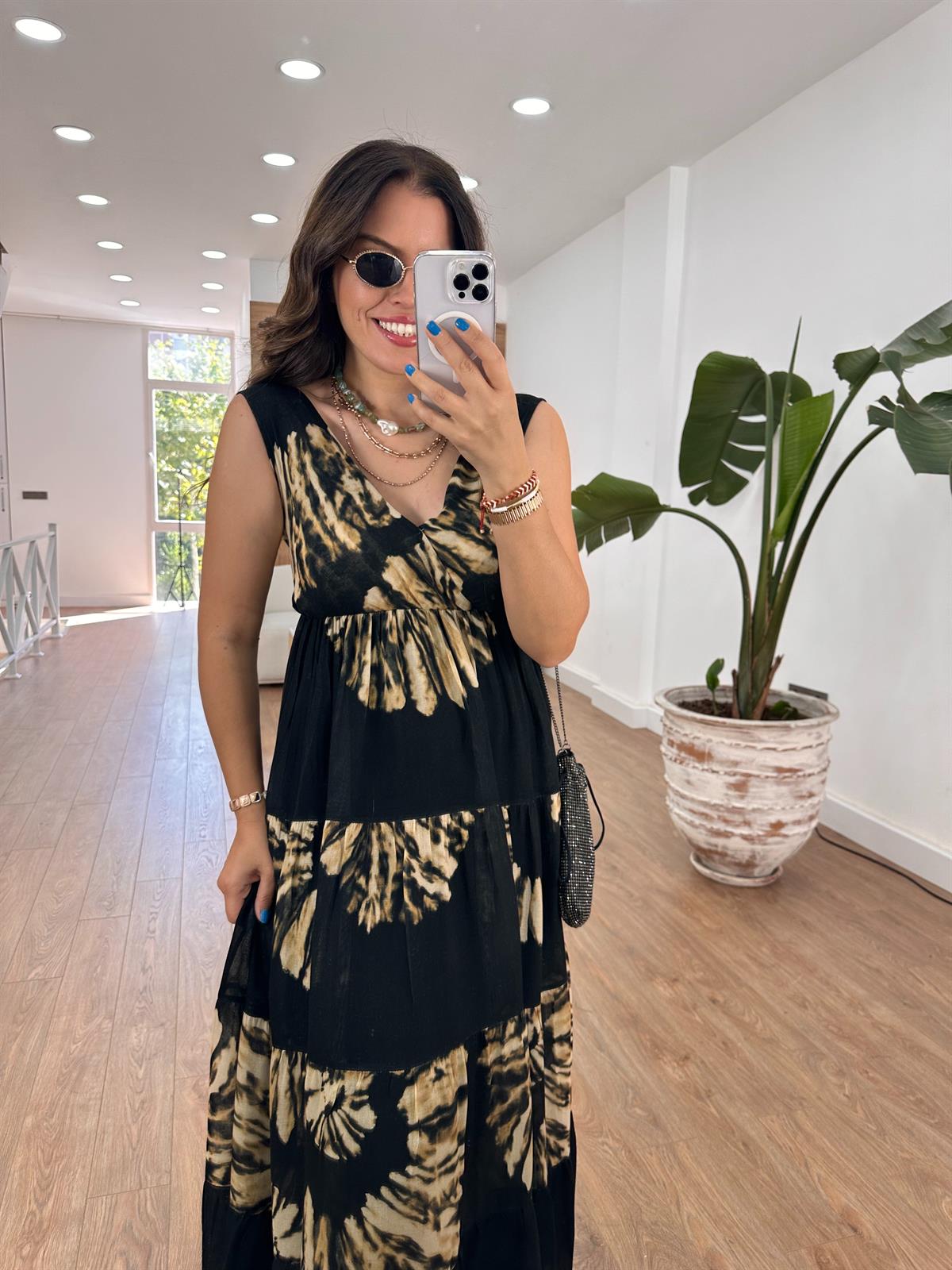 Kruvaze Yaka Emprime Elbise - Siyah