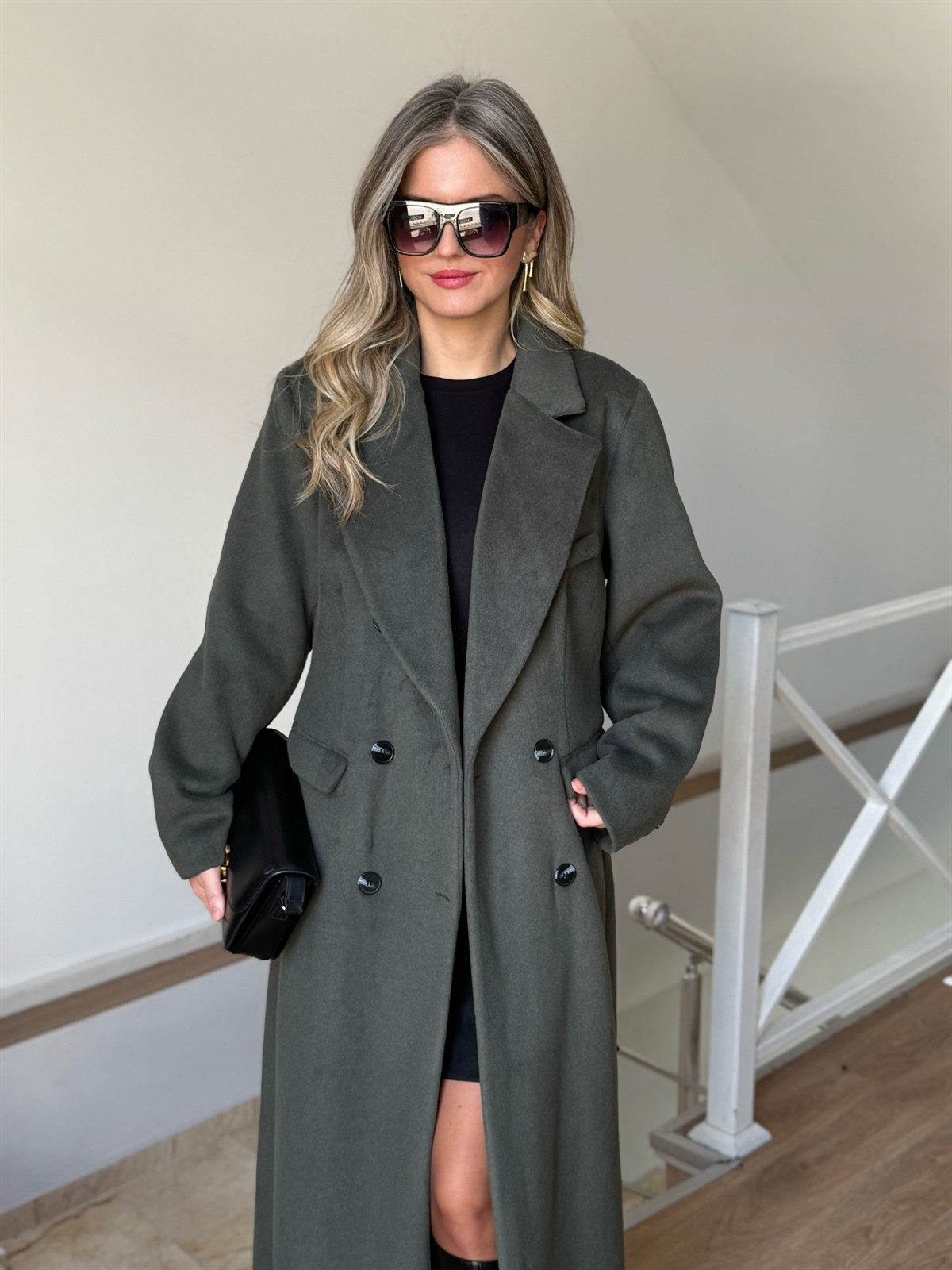 Kruvaze Yaka Uzun Yün Kaban - Haki